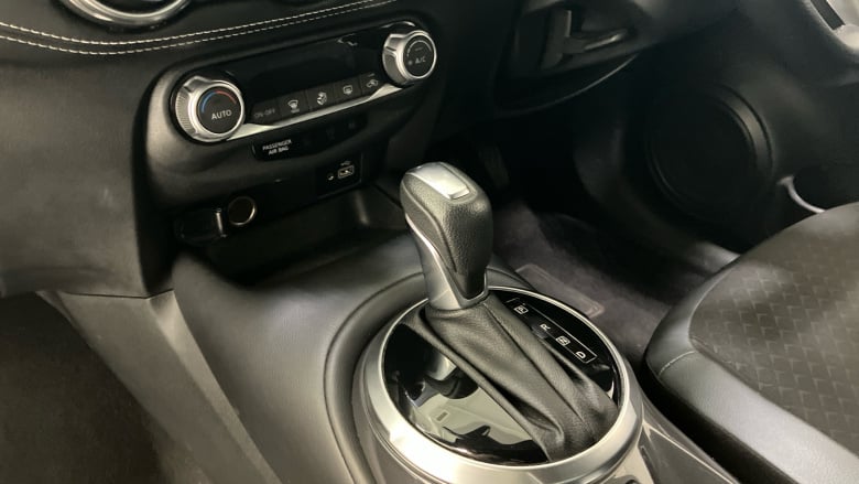 Nissan Juke 1.0 DiG-T 114 N-Connecta 5dr DCT Petrol Hatchback